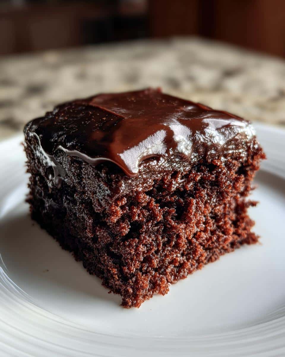 Easy Sheet Cake: 1 Pan, 5 Ingredients for Sweet Bliss 9 Easy Sheet Cakes - detail 3